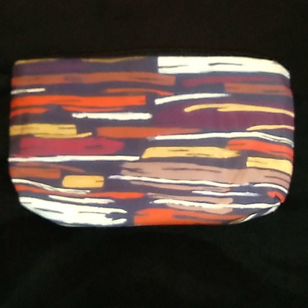 NEW- Cosmetic bag